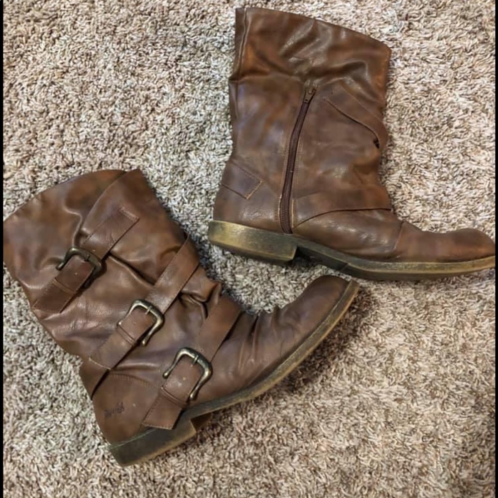 Woman’s brown boot